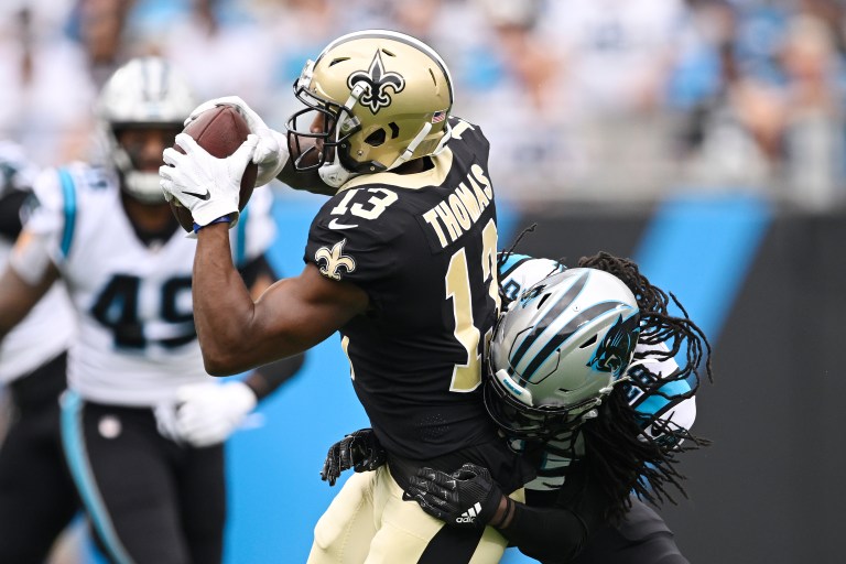 Michael Thomas heads to locker room with foot injury in Week 3 vs. Panthers