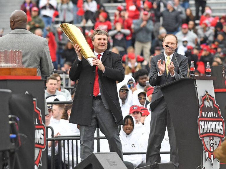 When are the college football rankings for 2023 released?