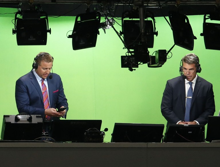 Who is announcing the College Football Playoff Championship Game between Georgia and TCU?