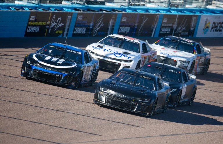 NASCAR qualifying: Starting lineups for each qualifying heat at the Busch Light Clash