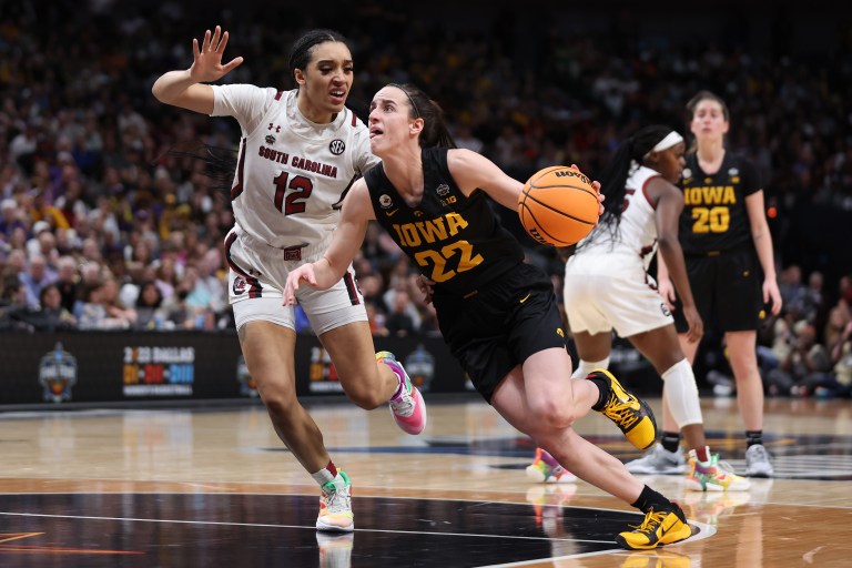 Who is Iowa playing in the 2023 NCAA Women’s National Championship Game?