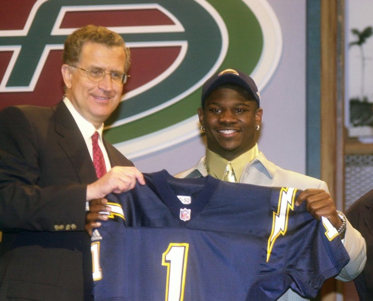 Ranking the 12 historical trades of the No. 1 NFL Draft pick