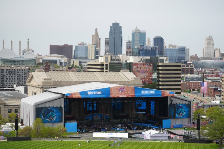 How much money do fourth round picks in the NFL Draft make?