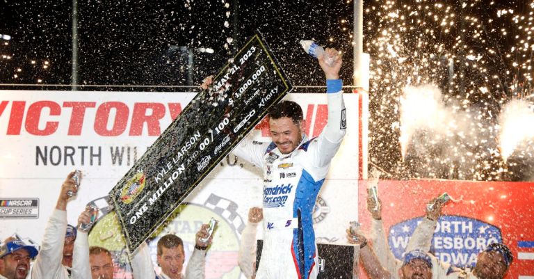 NASCAR Fantasy Rankings: DFS Picks on DraftKings for NASCAR Cup Series Crayon 301 at New Hampshire