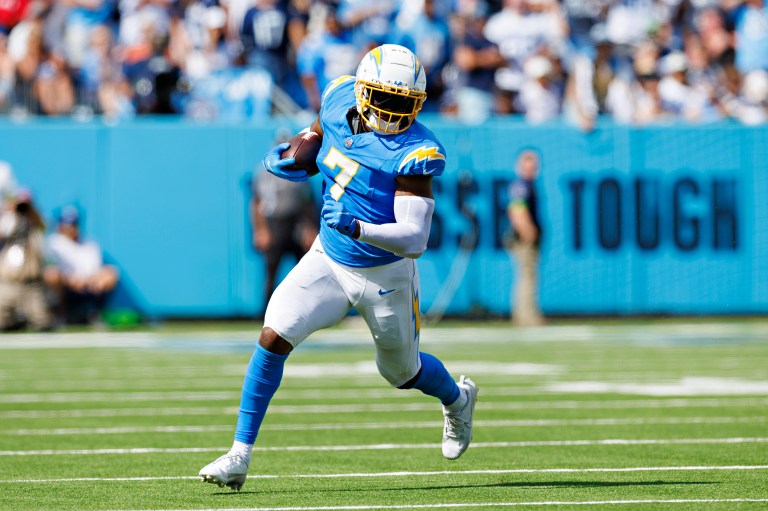 Tight ends to add on fantasy football waiver wire in Week 4 of 2023 NFL season