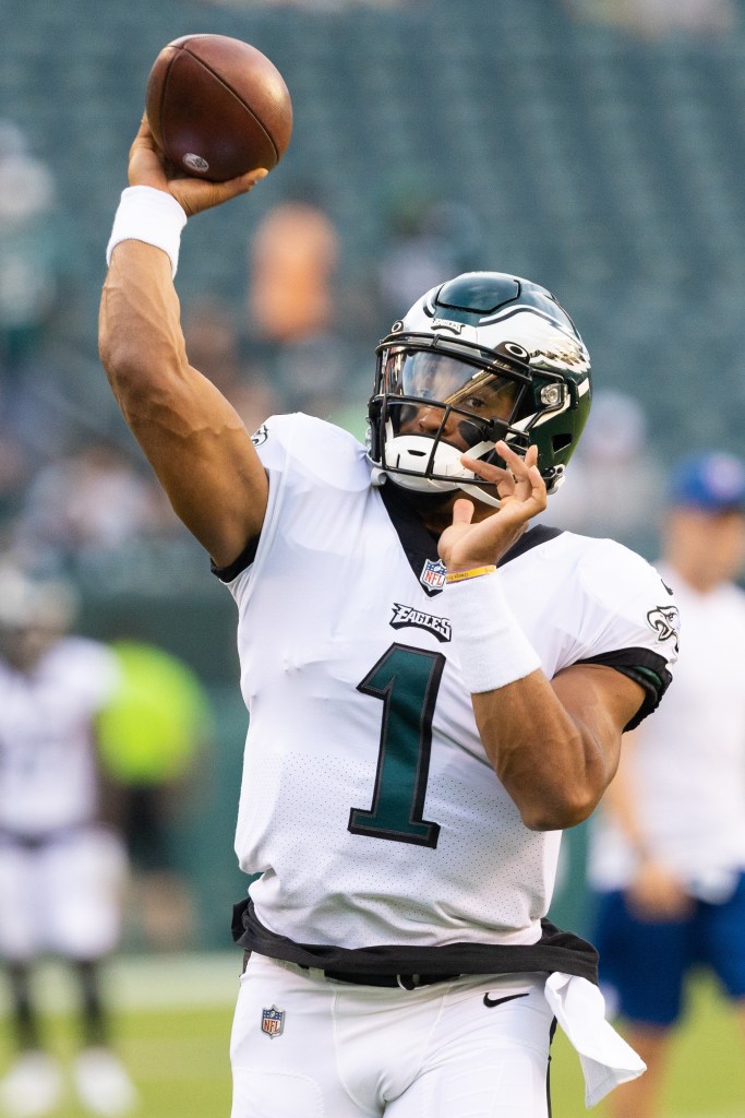 Pick against the spread for Eagles vs. Patriots in Week 1 of 2023 NFL season
