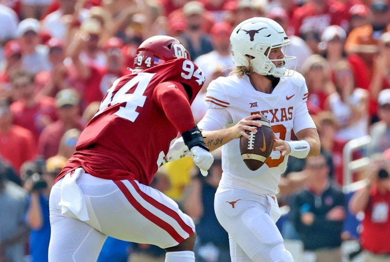When are Oklahoma and Texas moving to the SEC?
