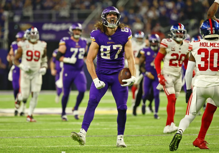 NFL SGP Best Bets Today: The Dan Le Batard Show TNF Same Game Parlay Picks for Eagles vs. Vikings on DraftKings Sportsbook