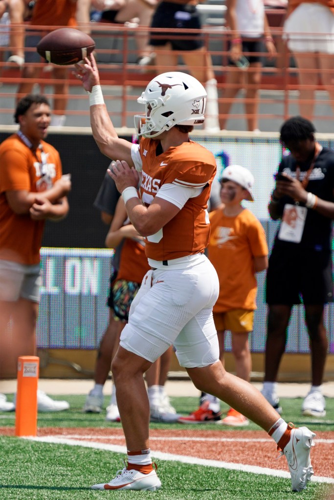 Will Longhorns give Arch Manning any reps at quarterback this season?