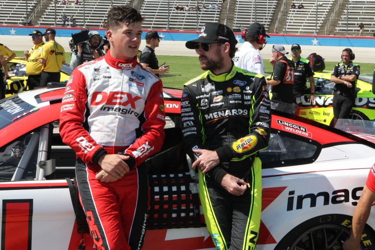 Fantasy NASCAR Picks Today: Top DraftKings NASCAR DFS Plays for the YellaWood 400