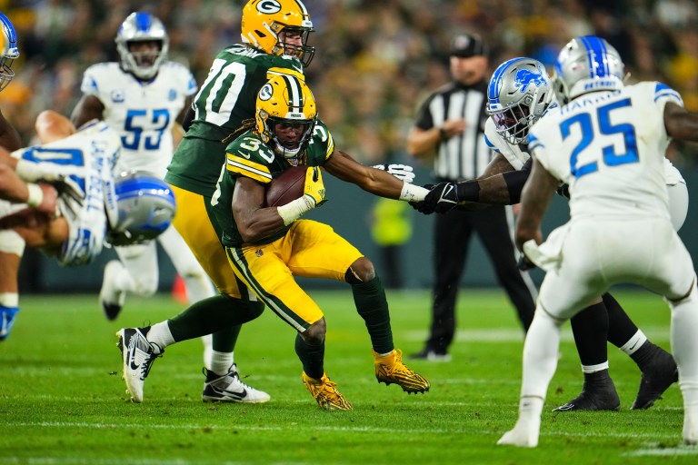Packers RB Aaron Jones questionable for Week 7 vs. Broncos