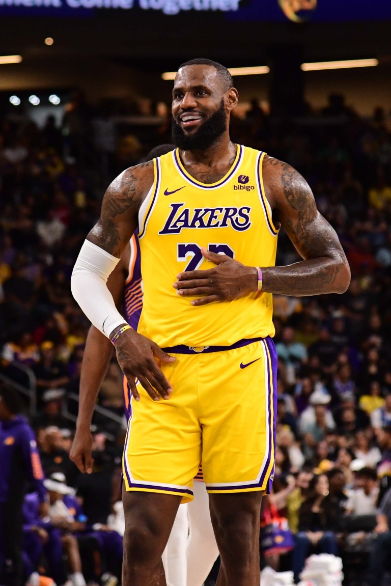 Predicting Western Conference playoffs, play-in field for 2023-24 season