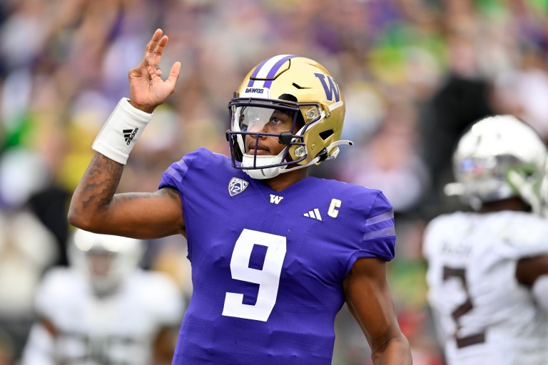 2023 CFP implications of No. 7 Washington defeating No. 8 Oregon