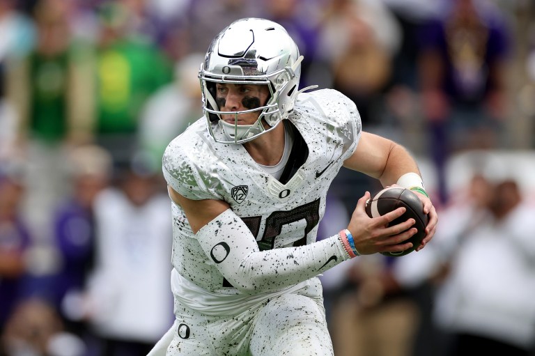 Washington State vs. No. 9 Oregon picks, best bets for Week 8 matchup