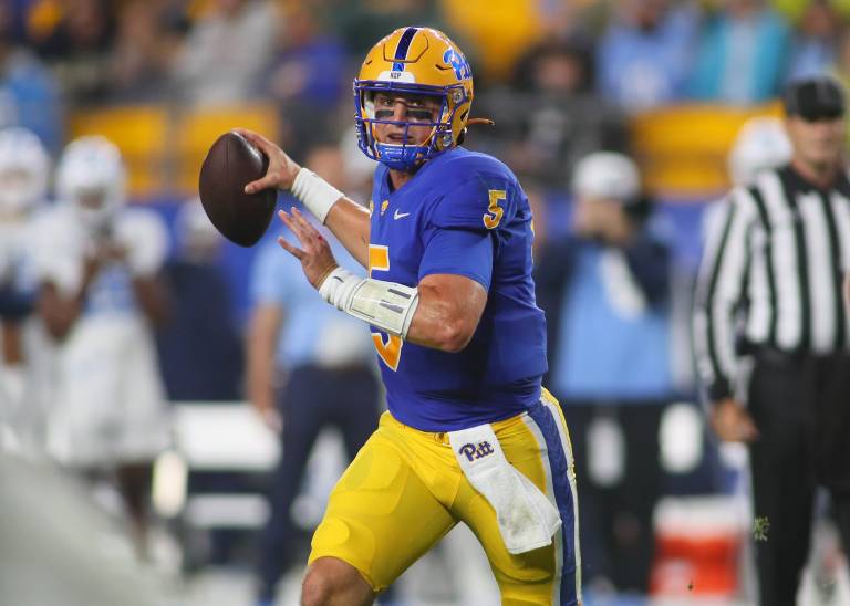 Pitt quarterback Phil Jurkovec moves to tight end for Panthers per report