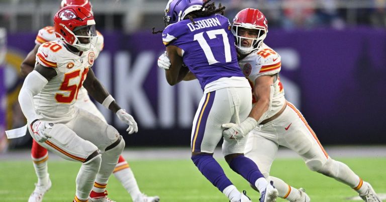 Fantasy Football Value Picks: NFL Week 8 Fantasy Start/Sits, DraftKings DFS Value Picks
