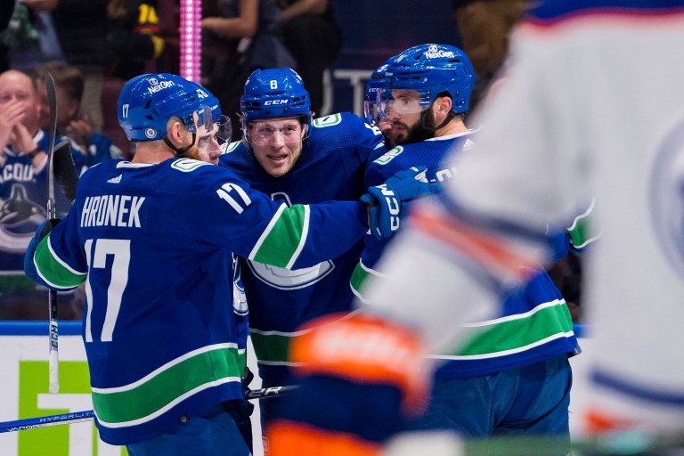 NHL Best Bets Today: DK Network Betting Group Picks for October 17 on DraftKings Sportsbook