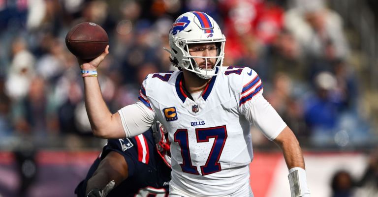 GoJo and Golic preview Thursday Night Football: Can the Bills bounce back vs. the Bucs?