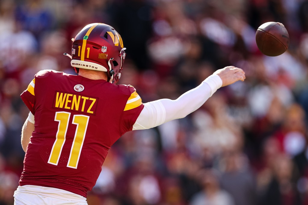 Report: Rams signing free agent QB Carson Wentz to backup Matthew Stafford