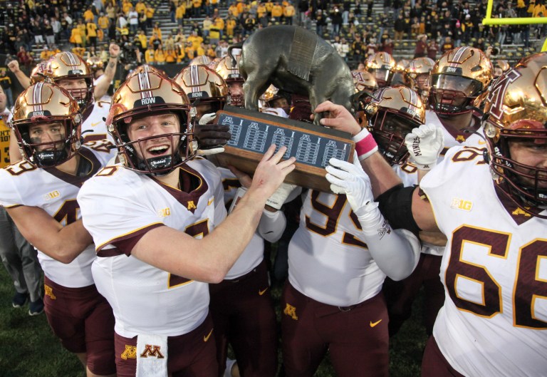 The 10 best rivalry trophies in college football