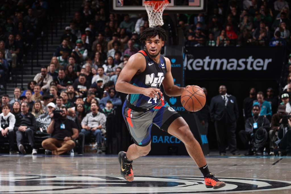Pick against the spread, over/under for Bucks vs. Nets on Monday, November 6