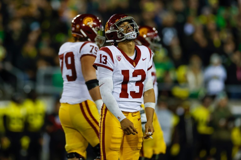 UCLA vs. USC picks, best bets for Week 12 matchup