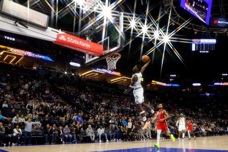 Pick against the spread, over/under for Timberwolves vs. Spurs on Friday, November 10