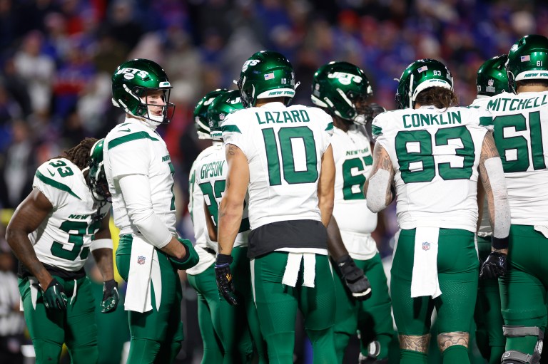 Best player prop bets to consider for Dolphins vs. Jets in NFL Week 12