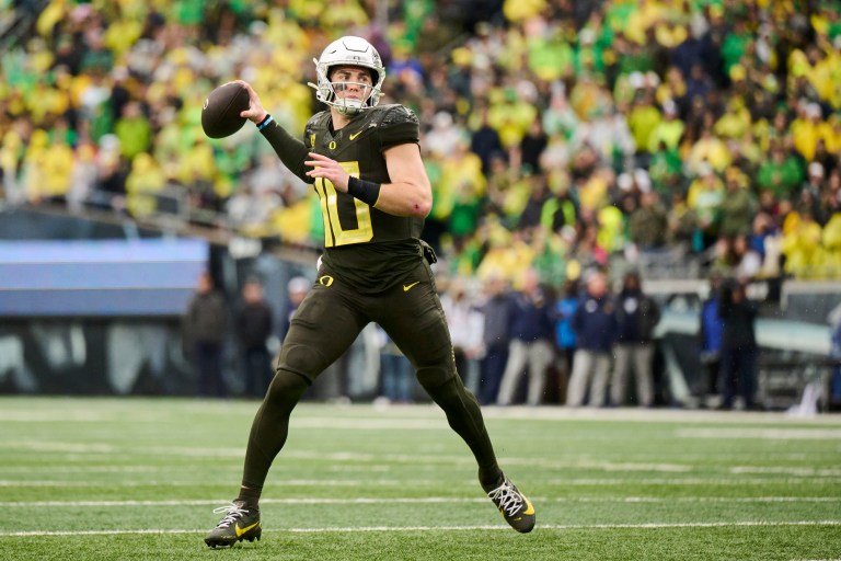 Heisman Watch after Week 10 of college football