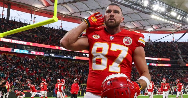 GoJo and Golic preview Monday Night Football: Who will win Eagles-Chiefs Super Bowl rematch?