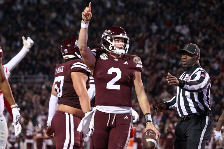 Mississippi State QB Will Rogers expected to enter transfer portal