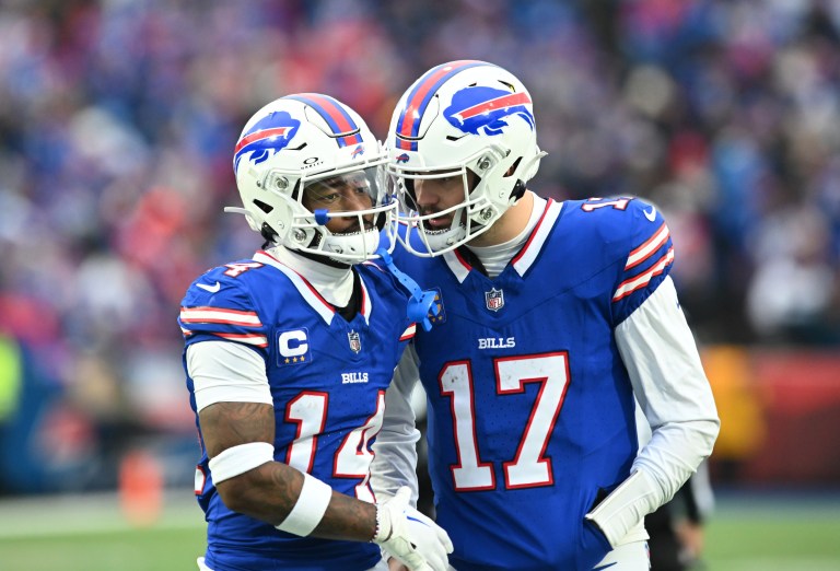 NFL Best Bets: Top Prop Bet Predictions for Week 18 on DraftKings Sportsbook