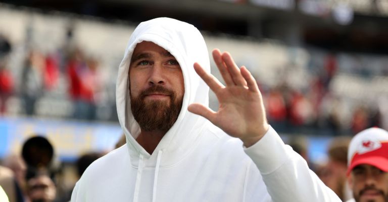Pablo Torre Finds Out … how Travis Kelce got this famous
