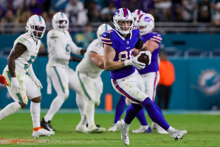 NFL Best Bets Today: Top NFL Wild Card Picks for Steelers vs. Bills on DraftKings Sportsbook