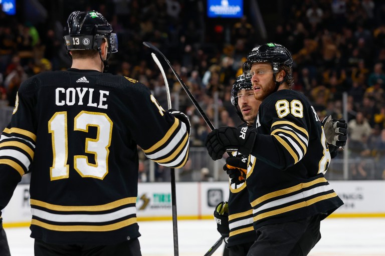 NHL SGP Best Bets Today: B/R Betting NHL Same Game Parlay Picks on DraftKings Sportsbook for January 18