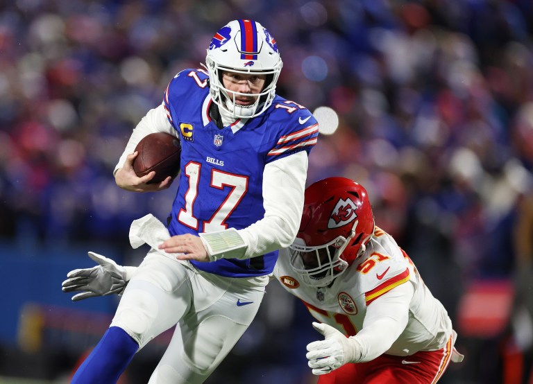 Quarterback rankings for 2024 NFL best ball leagues