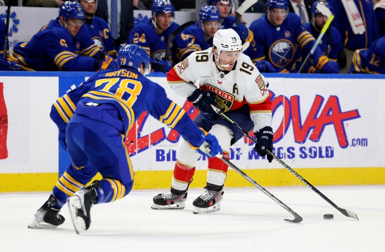 NHL Best Bets Today: DK Network Betting Group Picks for February 22 on DraftKings Sportsbook
