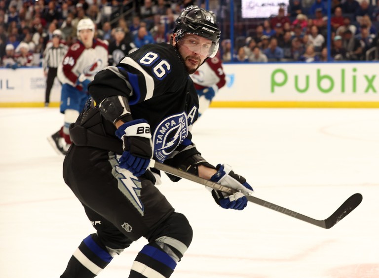 DraftKings NHL Pick6 Fantasy Hockey Picks: Top Plays and Projections for Today, February 17