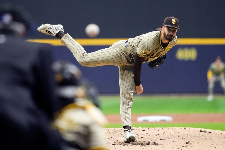 Fantasy Baseball Cheat Sheet: Top DraftKings MLB DFS Plays for April 22