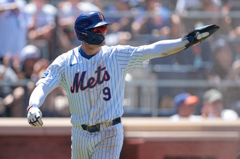 Fantasy Baseball Cheat Sheet: Top DraftKings MLB DFS Plays for July 19