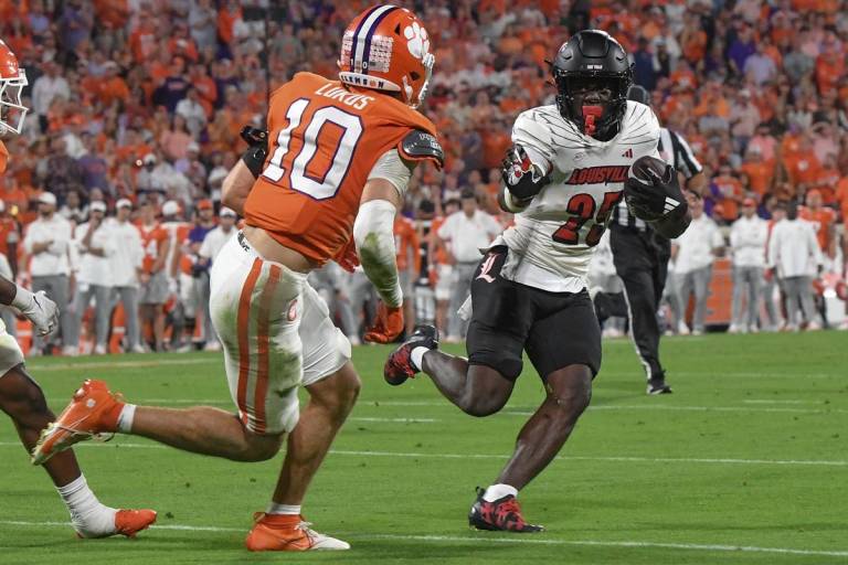 No. 22 Louisville vs. Stanford Week 12 College Football Picks & Predictions on DraftKings Sportsbook