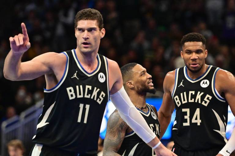 Bucks vs. Hornets NBA Picks & Predictions on DraftKings Sportsbook – November 23