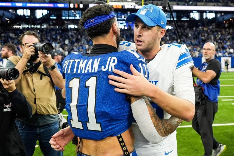 Lions vs. Bears Week 13 NFL Thanksgiving Picks & Predictions on DraftKings Sportsbook