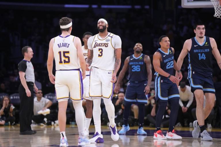 Kings vs. Lakers NBA Picks & Predictions on DraftKings Sportsbook – December 19