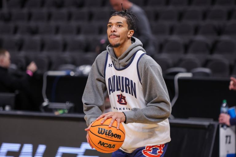 Auburn vs. Michigan NCAA Basketball Picks & Predictions – NCAA Tournament Sweet 16