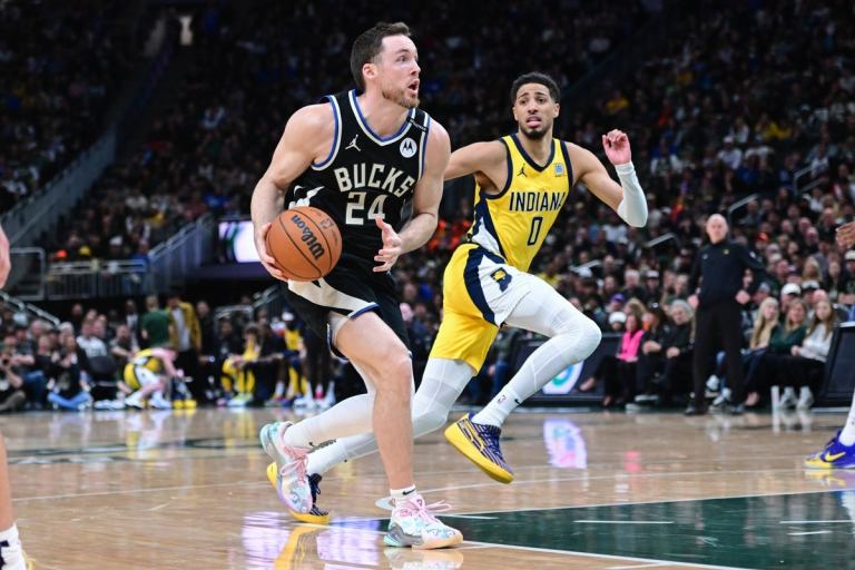 Pacers vs. Bucks NBA Playoffs Game 5 Picks & Predictions on DraftKings Sportsbook