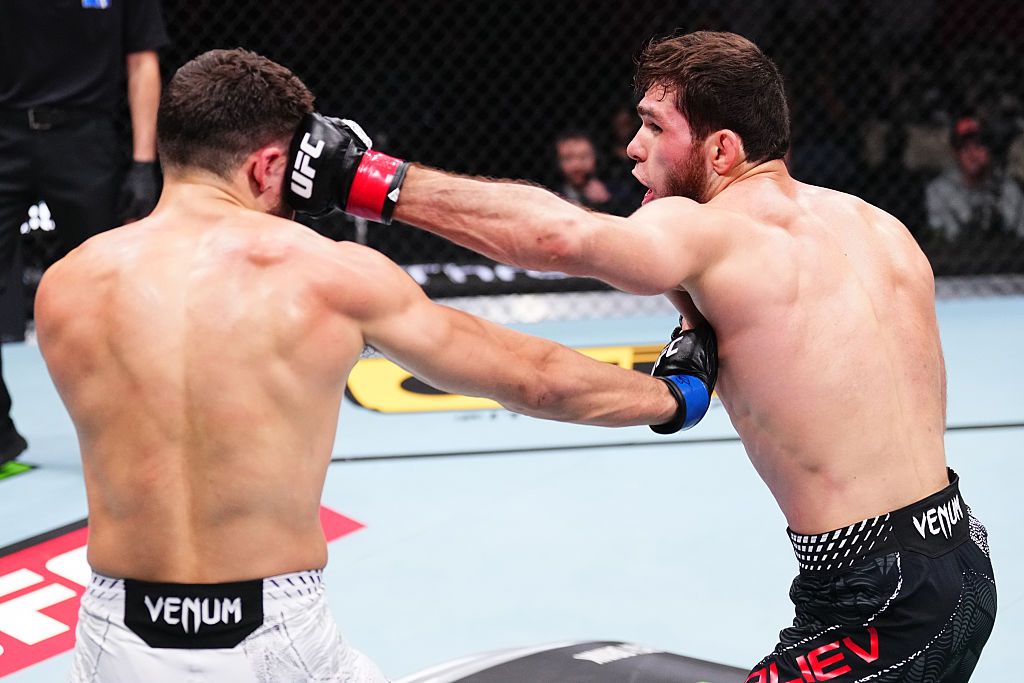Prediction, pick for Nurullo Aliev vs. Mike Davis at UFC Abu Dhabi