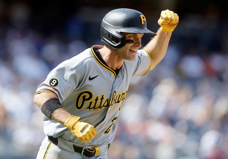 What happened to Jake Mangum? Live injury updates for Pirates vs. Yankees on 7/22/26