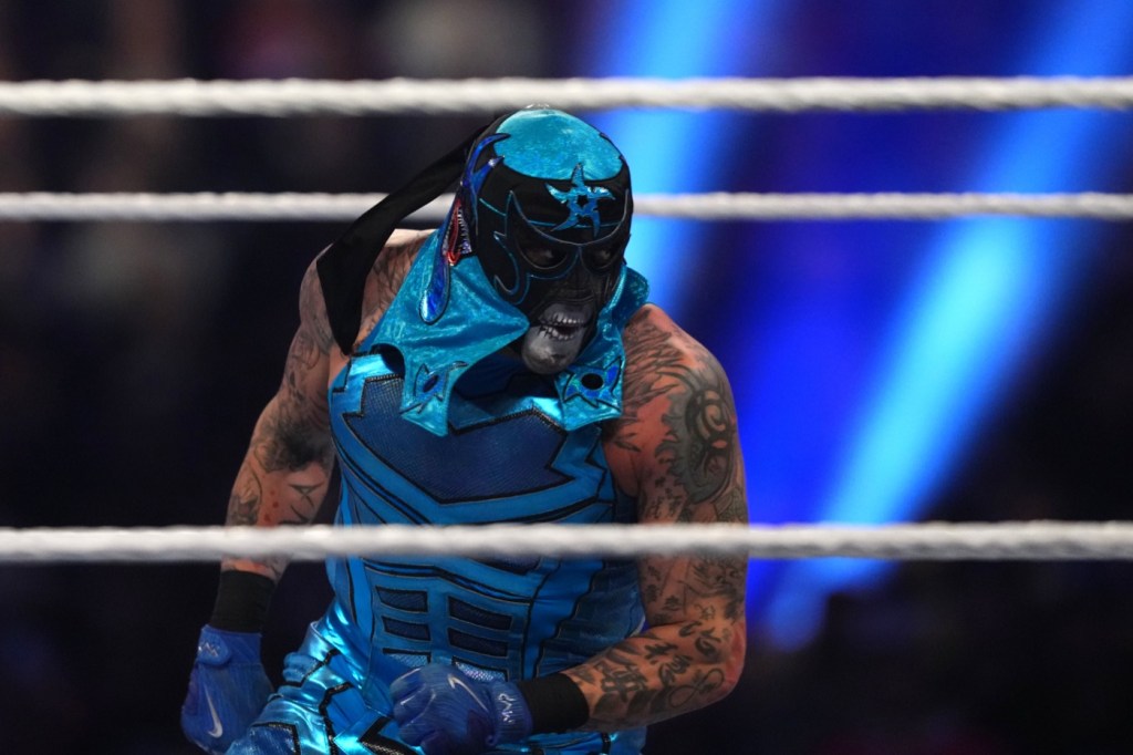 WWE Monday Night Raw Full Card, Predictions, How to Watch (8/31/26) 