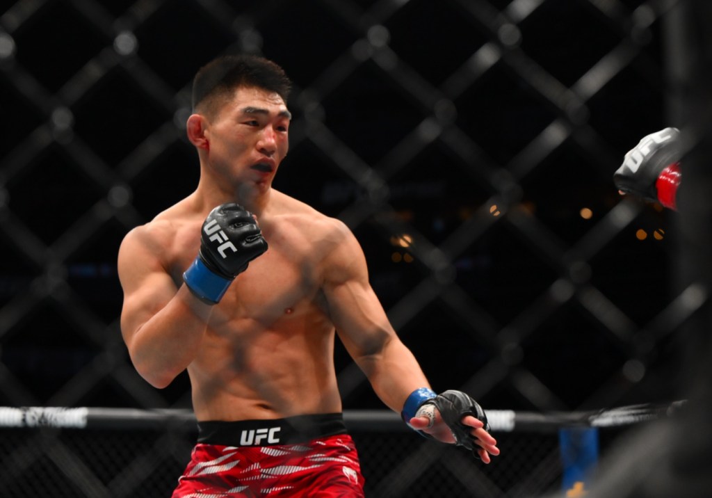 UFC Picks: Top DraftKings DFS Fantasy MMA Targets, Values for Nurmagomedov vs. Song